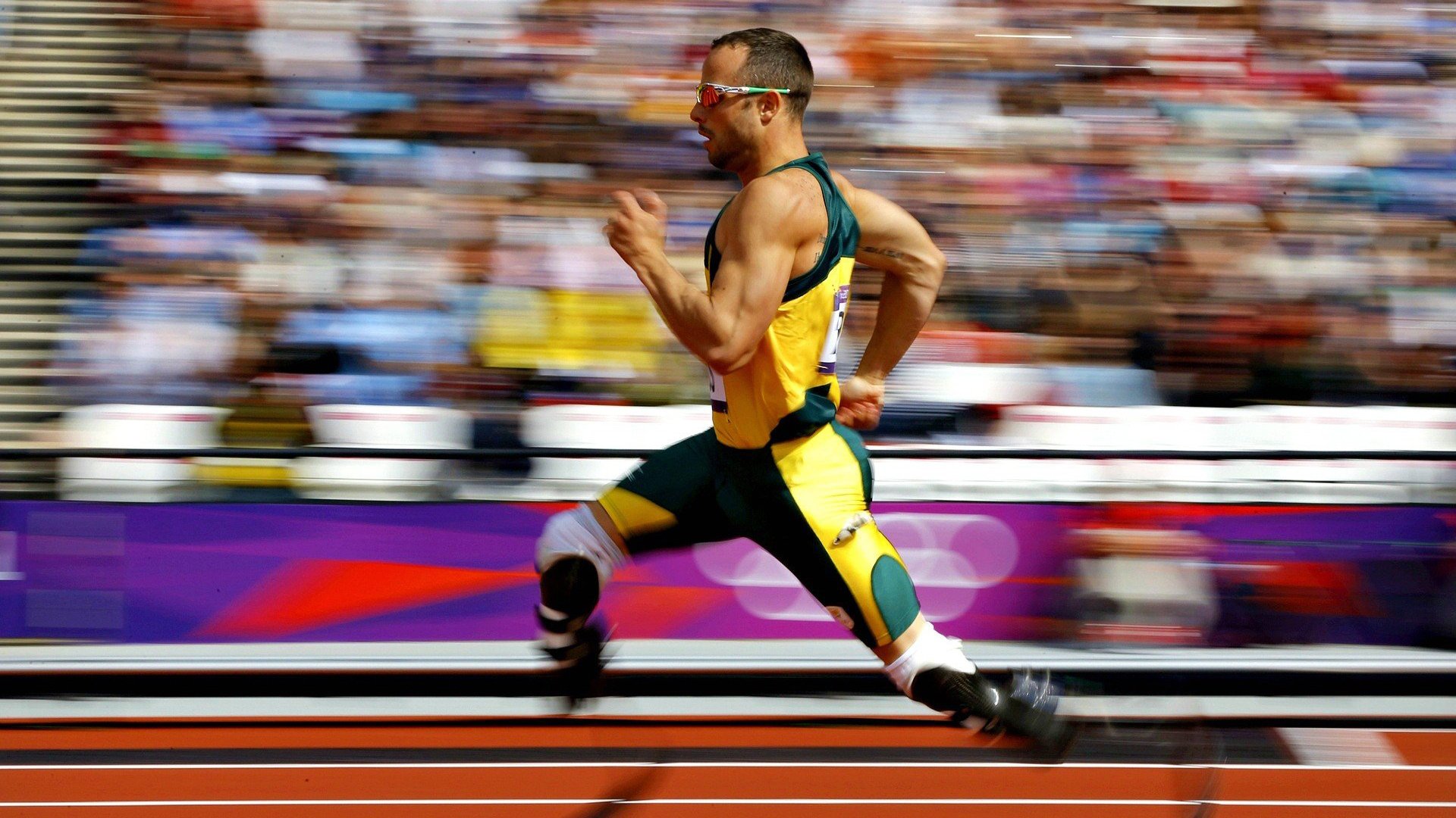 AYX GAMING-特色足球文化在国际科技展览中亮相，展示体育科技创新实力，足球技术展示